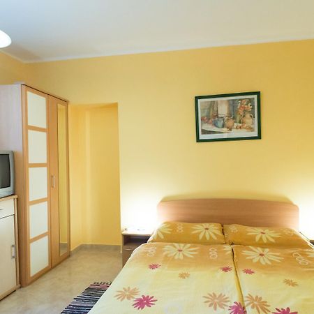 Andrea Apartmanhaz บาลาตองโยรอค ภายนอก รูปภาพ