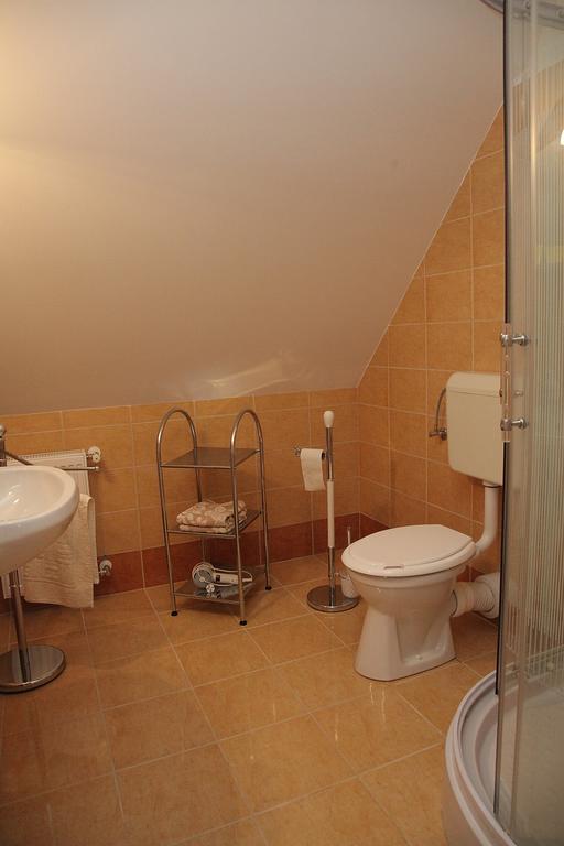 Andrea Apartmanhaz บาลาตองโยรอค ภายนอก รูปภาพ
