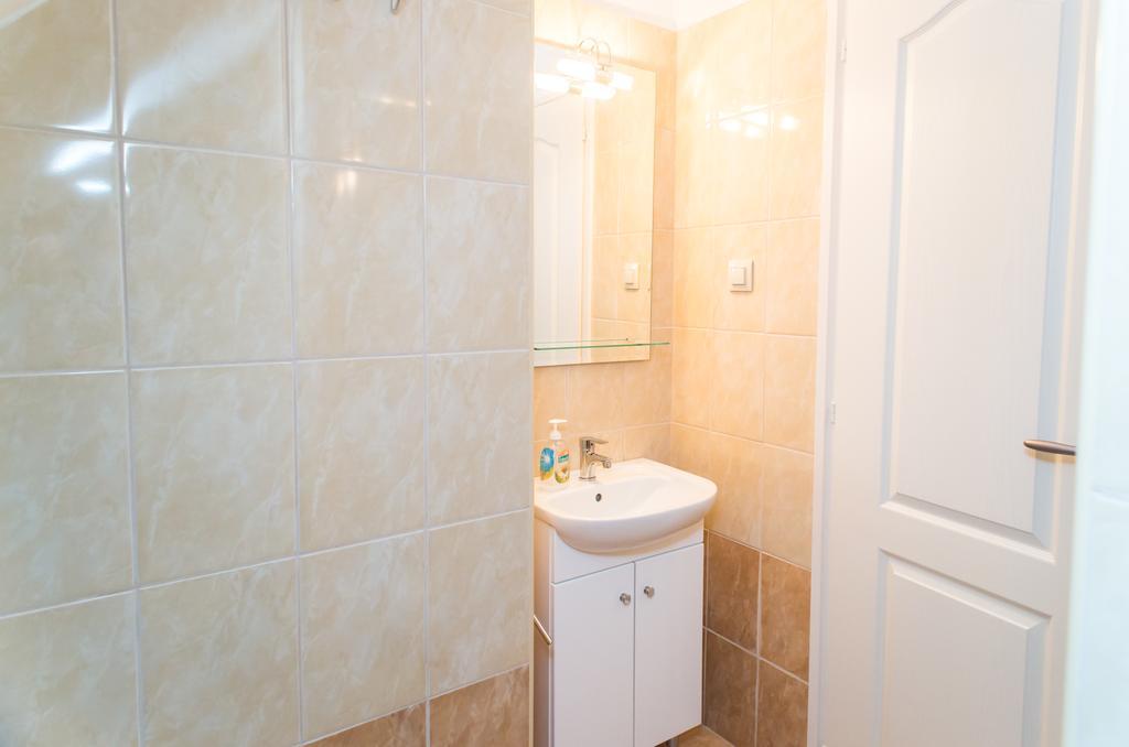 Andrea Apartmanhaz บาลาตองโยรอค ภายนอก รูปภาพ